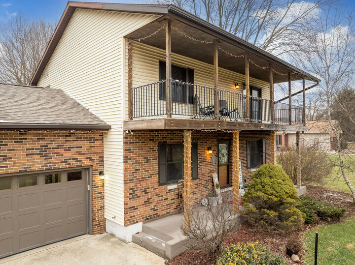 Property Photo: 3352 Hodgin Road IN 47374