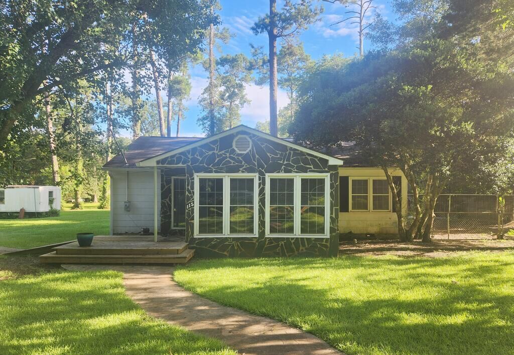 Property Photo: 828 D US Hwy 19S GA 31763