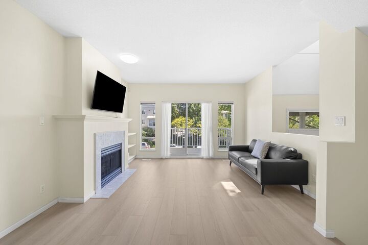 12891 Jack Bell Drive 3 — photo 1