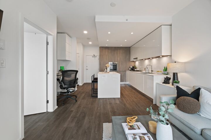 Property Photo:  4650 Brentwood Boulevard 1104  BC V5C 0M3 