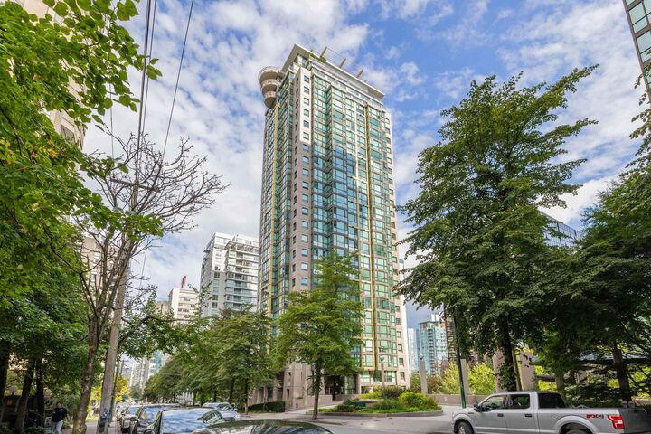 1367 Alberni Street 411 — photo 1