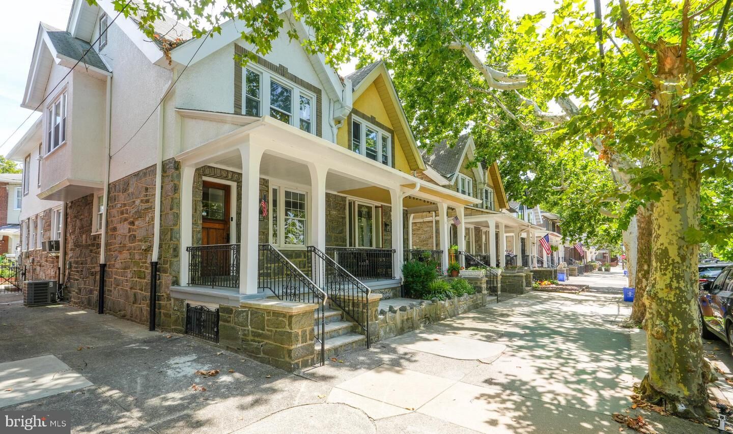 Property Photo: 2513 S 19th Street PA 19145