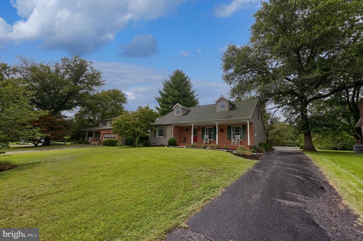 Property Photo:  1936 Duella Court  PA 17404 