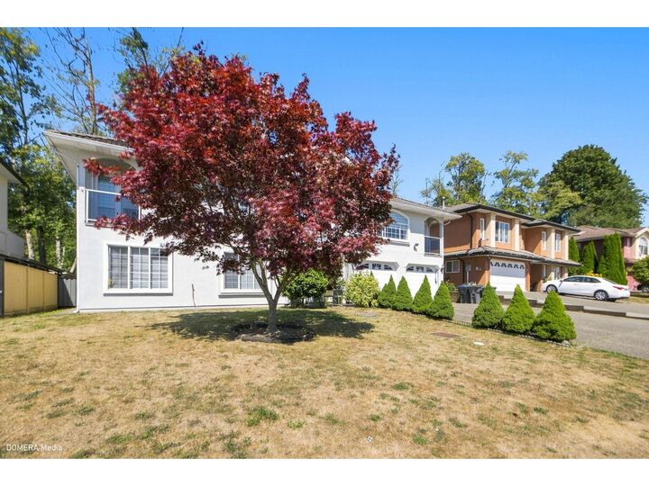 Property Photo: 13755 93A Avenue BC V3V 8A9