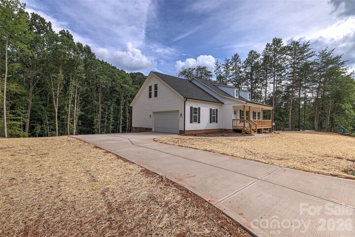 Property Photo:  192 Rambler Lane  SC 29702 