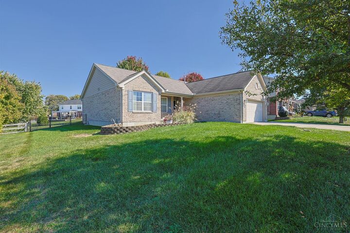 Property Photo:  728 Sonya Court  OH 45050 