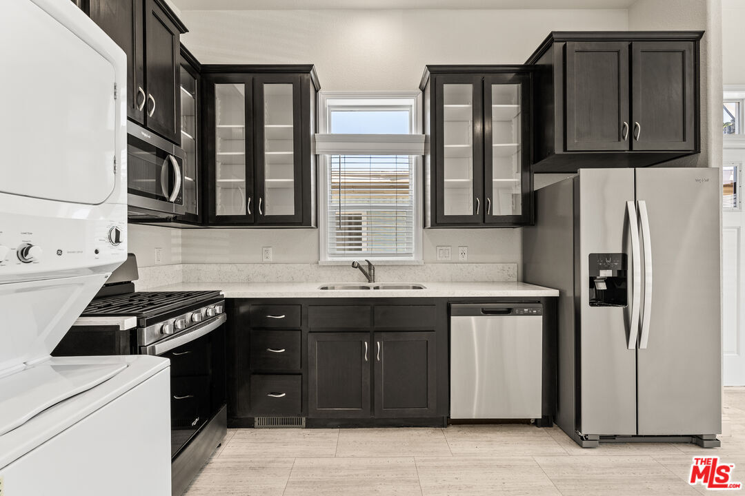 Property Photo: 8250 Lankershim Blvd, Unit 186 CA 91605