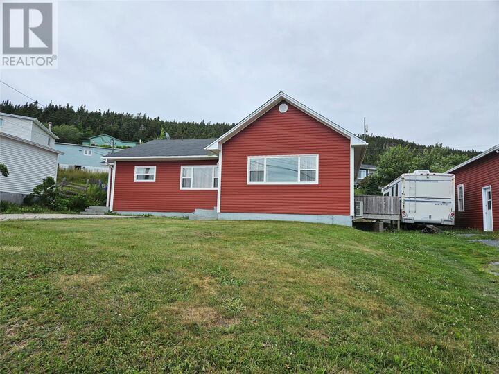 Property Photo:  2 Old Settlement Hill  NL A0B 1W0 