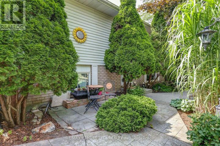 Property Photo: 37 Fifth Avenue ON N5R 4C4