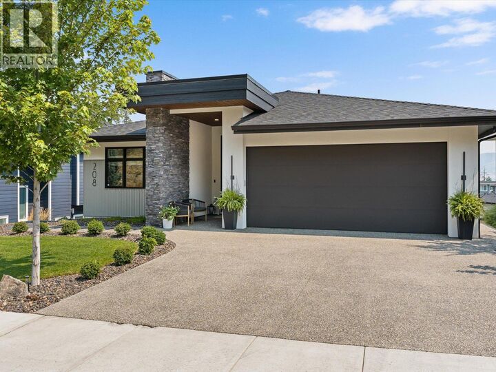 Property Photo: 208 Skyland Drive BC V1V 0C9