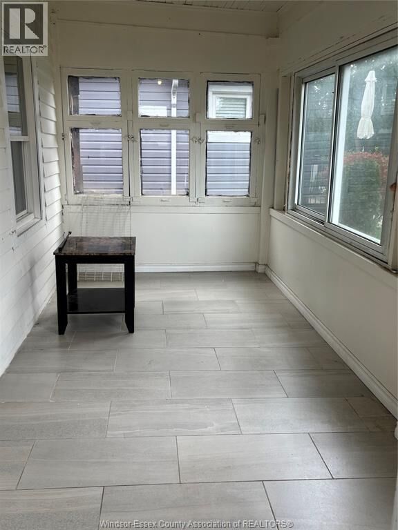 Property Photo:  984 Ellrose  ON N8Y 3W9 