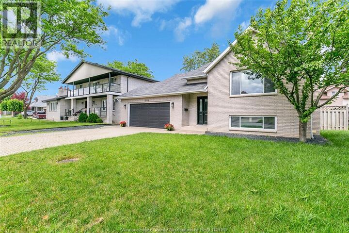 Property Photo:  2854 Mangin Crescent  ON N9E 4K7 