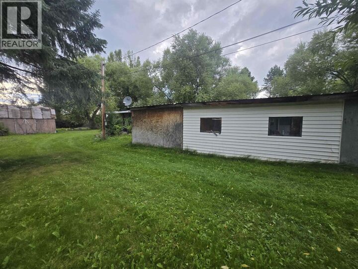 Property Photo:  1215 Bass Road  BC V2J 3W6 