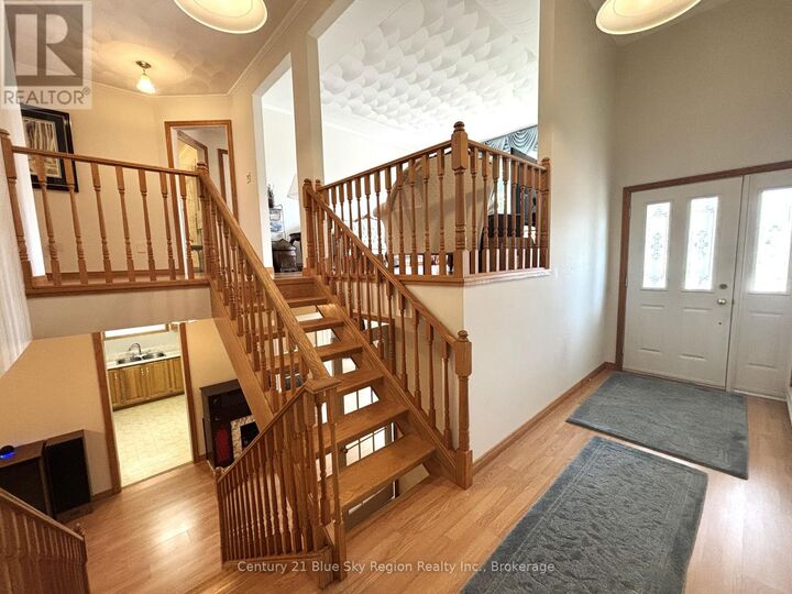 Property Photo: 877 O'Brien Street ON P1B 5W9