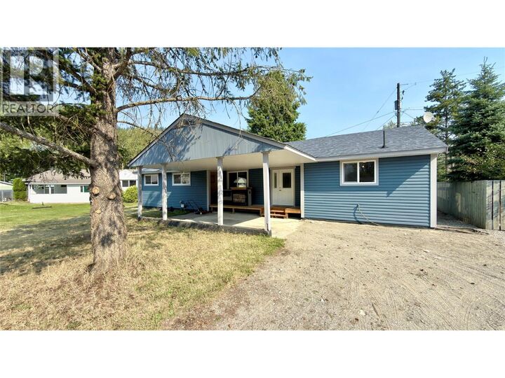 Property Photo:  503 Woodgreen Crescent  BC V0H 1J0 
