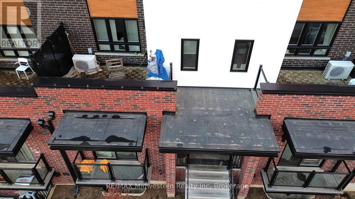 287 Chapel Hill Drive 35 — photo 1