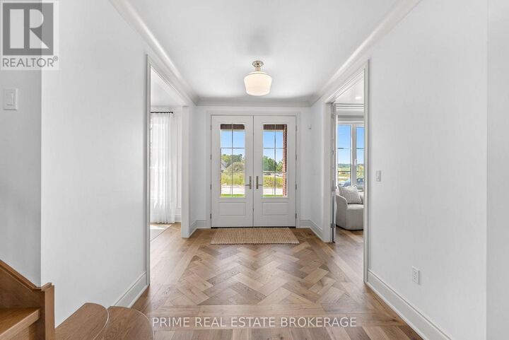 Property Photo: 793 Valleystream Walk ON N6G 3Z7