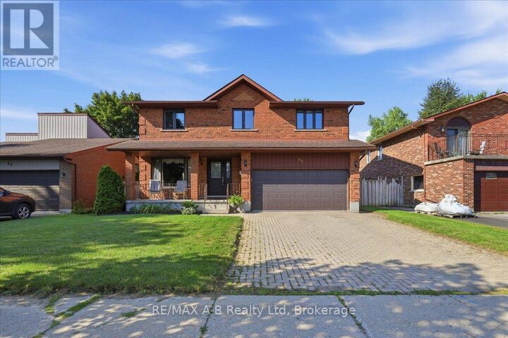 Property Photo:  33 Demille Street  ON N4Z 1C5 
