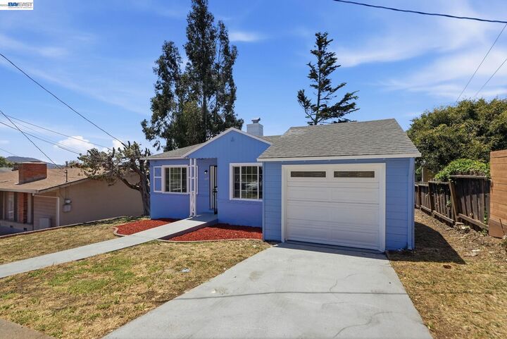 Property Photo: 1333 Mariposa St CA 94804