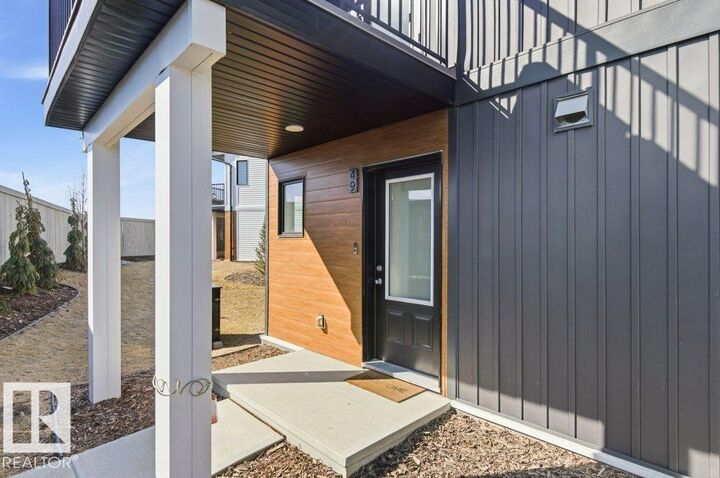 Property Photo: 850 Secord Boulevard NW 49 AB T5T 7R9