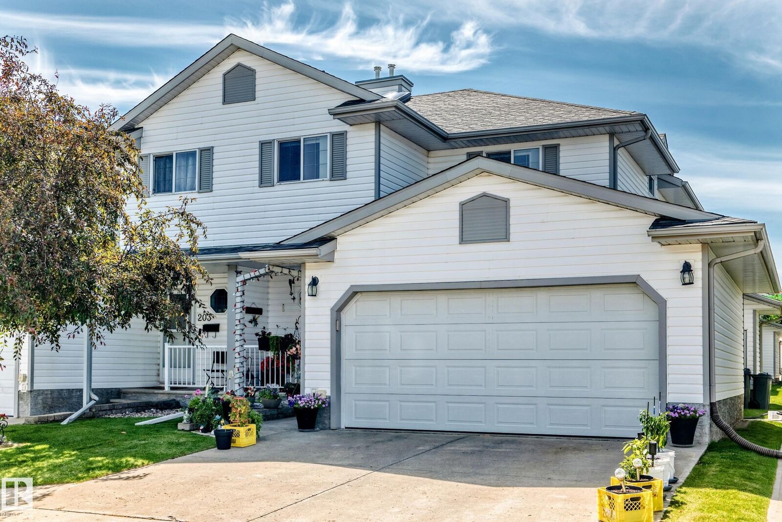 Property Photo:  4807 43A Avenue 204  AB T9E 8J6 