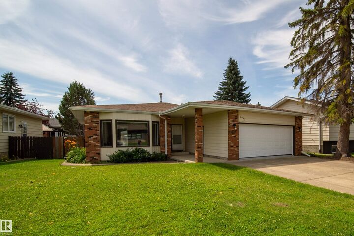 Property Photo: 6907 19 Avenue NW AB T6K 2G7