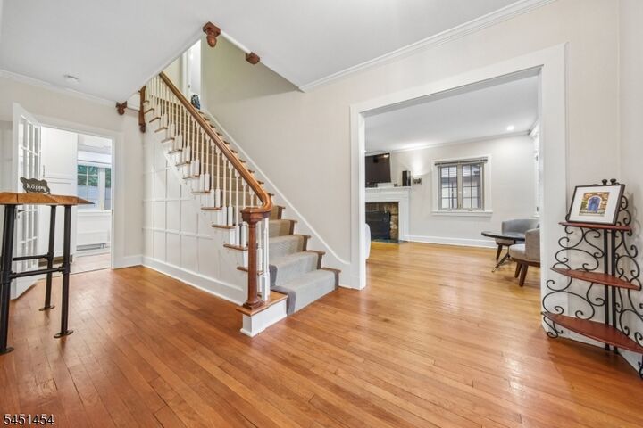Property Photo:  1041 Kenyon Ave  NJ 07060 