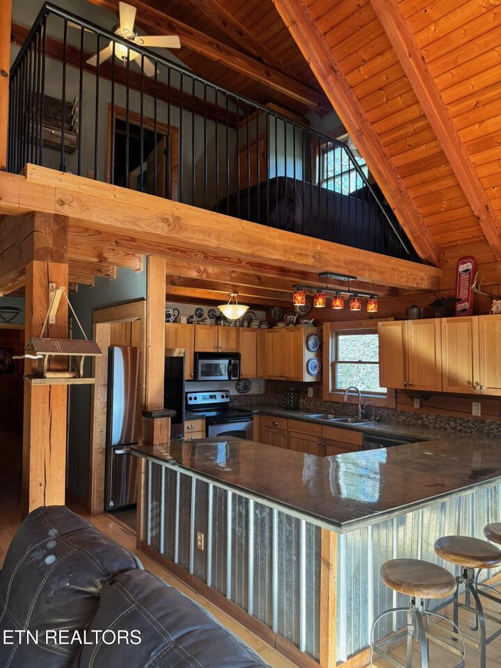 Property Photo:  120 Griffitts Keep Court  TN 37742 