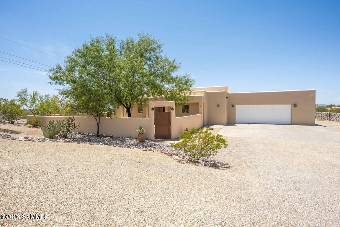 Property Photo:  5160 Calle Bellisima Road  NM 88011 