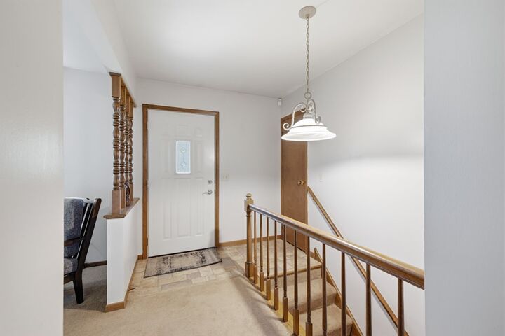 Property Photo:  47 Norfolk Dr  OH 44904 