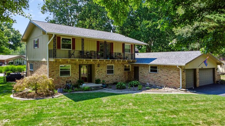 Property Photo:  8852 Ridge Hill Drive  IN 46217 