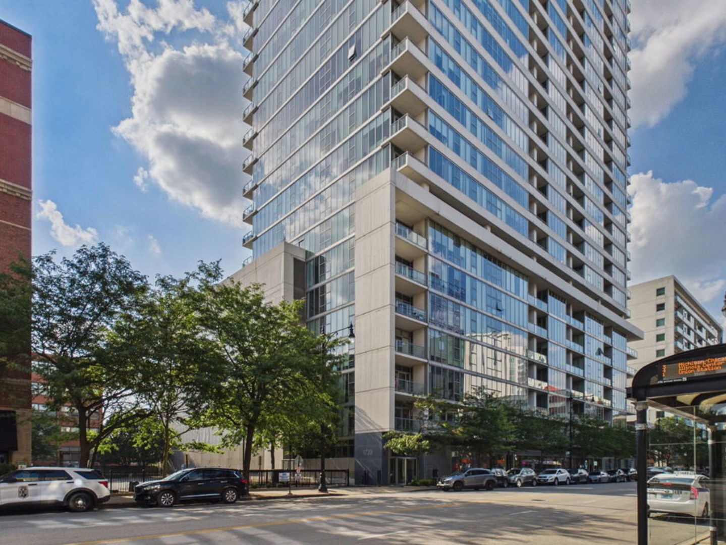 Property Photo: 1720 S Michigan Avenue 704 IL 60616