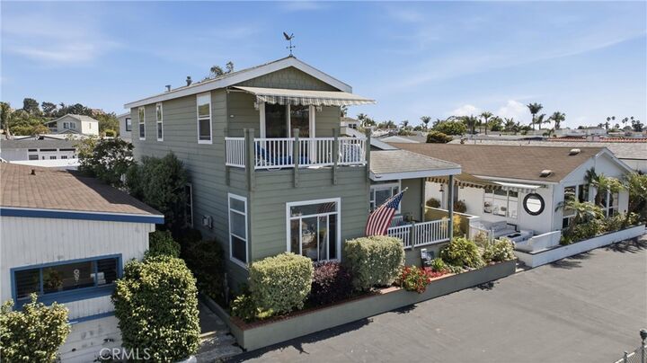 Property Photo:  40 Saratoga  CA 92660 