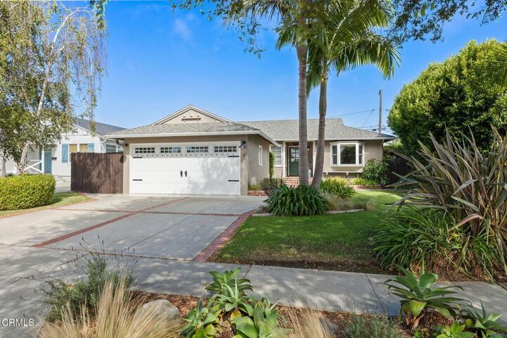 Property Photo: 360 S Dos Caminos Avenue CA 93003