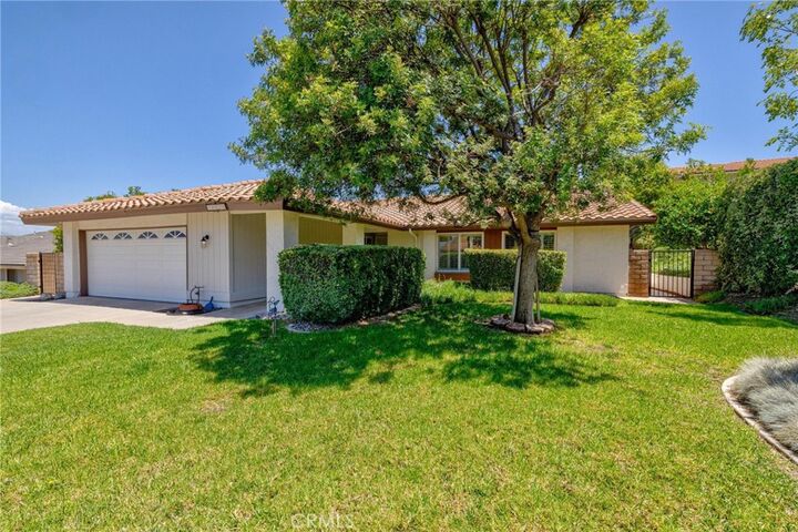 Property Photo: 6826 Ranchgrove Road CA 92506