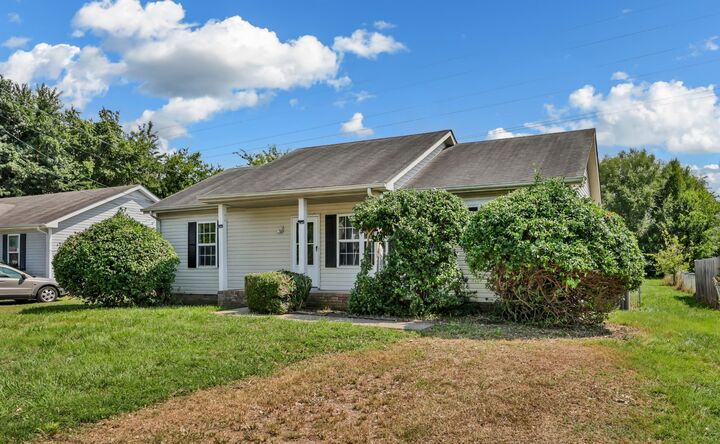 Property Photo:  1634 Hannibal Dr  KY 42262 