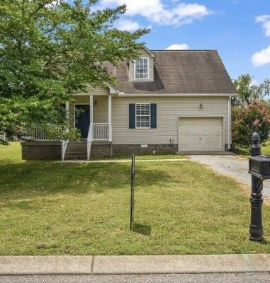 Property Photo:  128 Thomas Holman Cir  TN 37172 