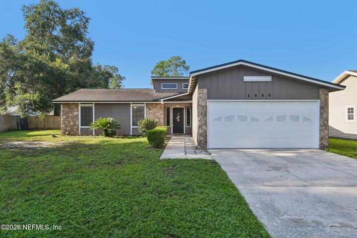 Property Photo: 4446 Tyne Court FL 32257
