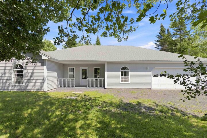 Property Photo:  44 Francie Drive  NS B3V 1C1 