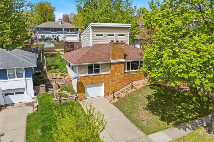 Property Photo:  6026 James Avenue S  MN 55419 