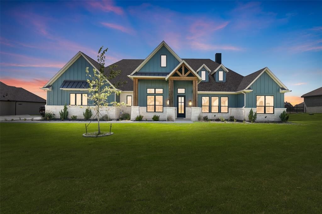 Property Photo:  9244 Dove Hollow Road  TX 76247 