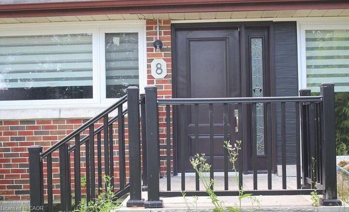 Property Photo:  8 Marlborough Road Upper  ON N1E 3X2 