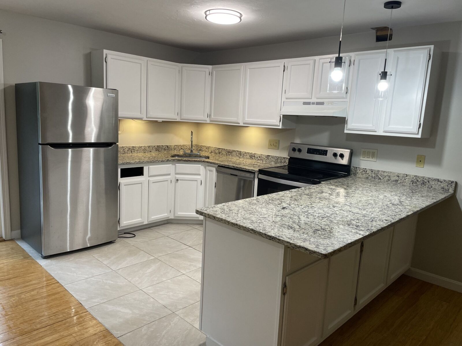 Property Photo: 71 Edgeworth St 16 MA 01605