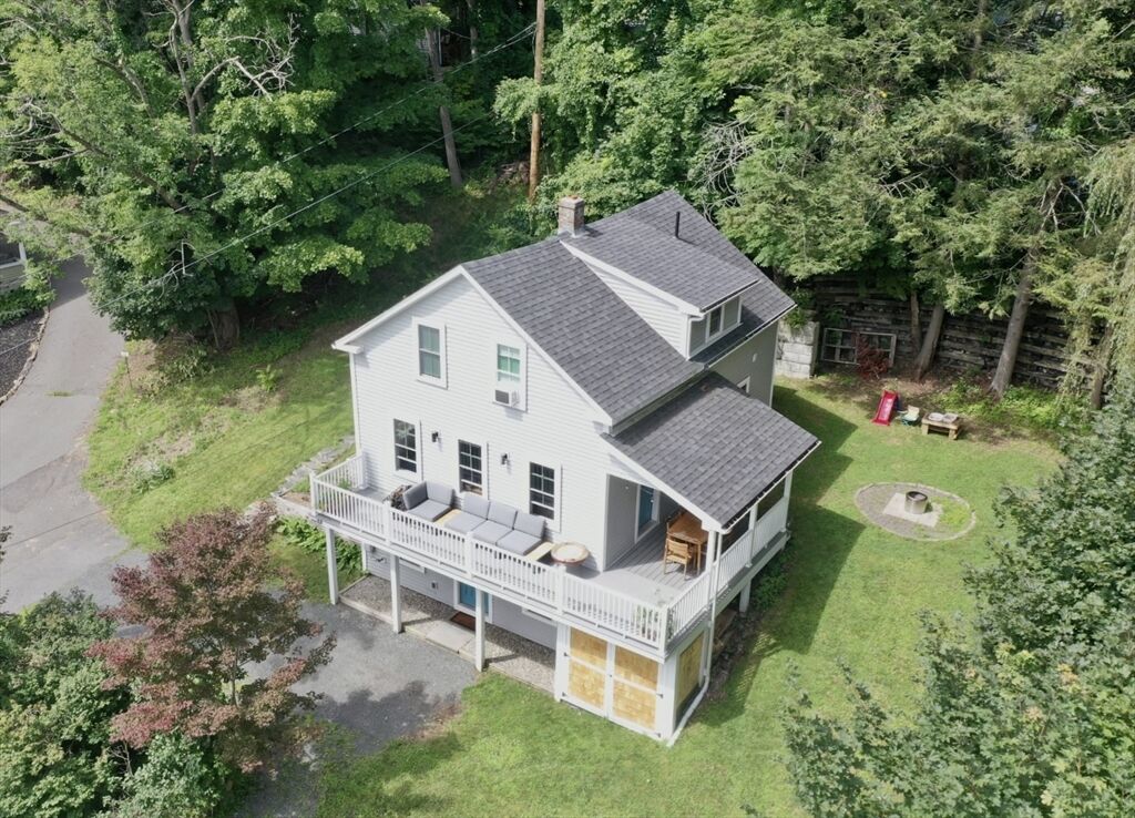 Property Photo: 44 Green St MA 01370