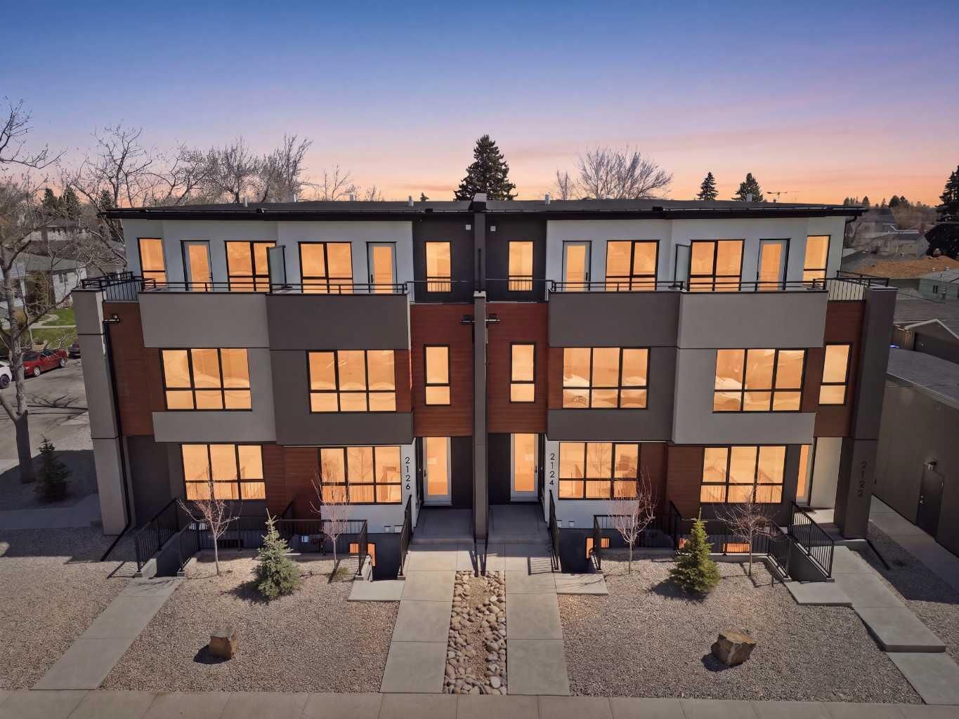 Property Photo: 2122 7 Street NW AB T2M 1K3