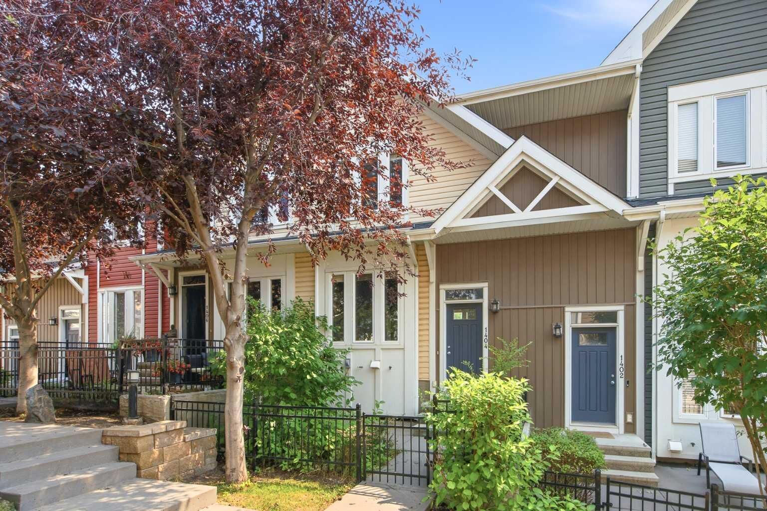 Property Photo: 1404 Auburn Bay Square AB T3M 0Y8
