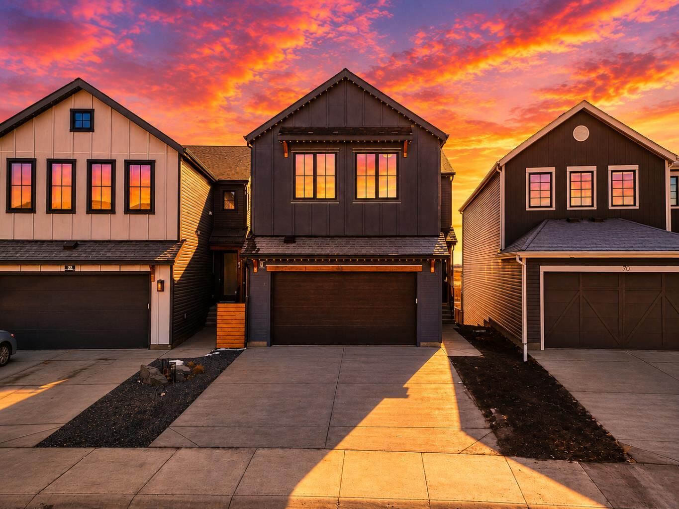 Property Photo:  66 Savoy Landing SE  AB T3A 0G6 