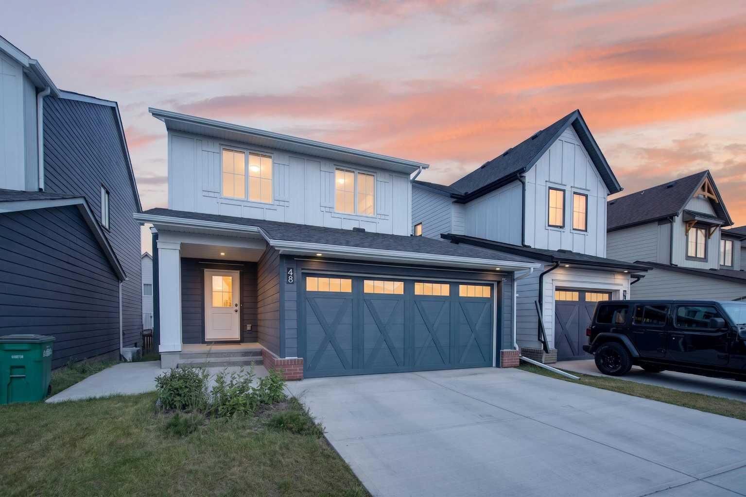 Property Photo:  48 Willow Green SW  AB T4B 5M3 