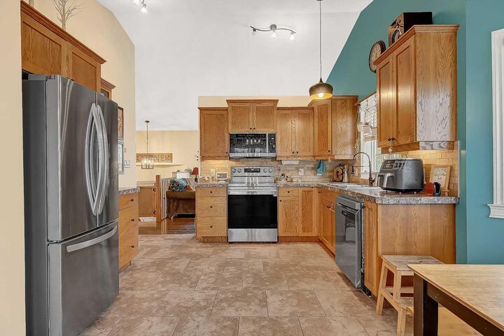 Property Photo:  7121 88 Street  AB T8X 0E3 