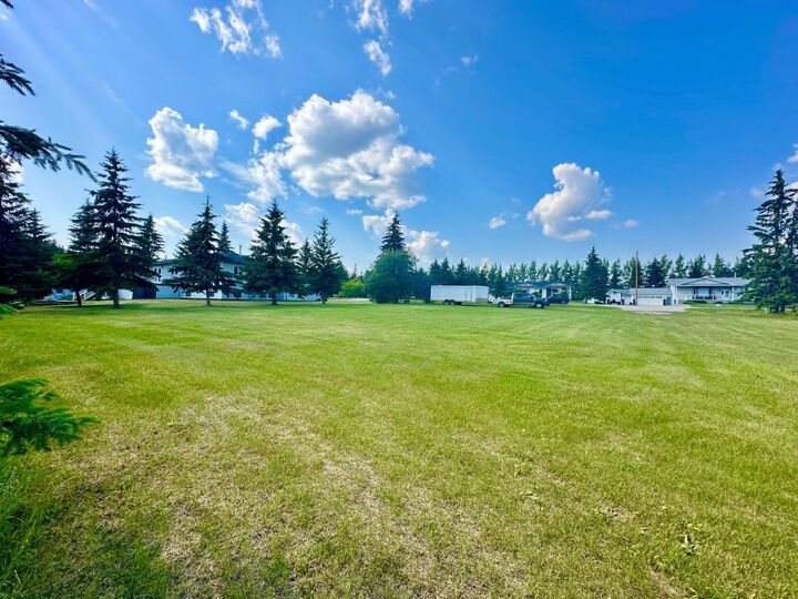 Property Photo: 13379 670 Township 129 AB T0A 2C1